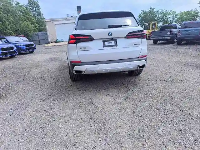 5UX23EU09T9191603 2026 BMW X5-5