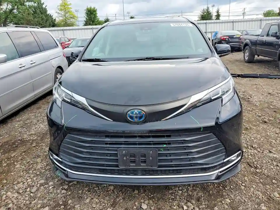 5TDYRKEC1NS098760 2022 TOYOTA SIENNA-4