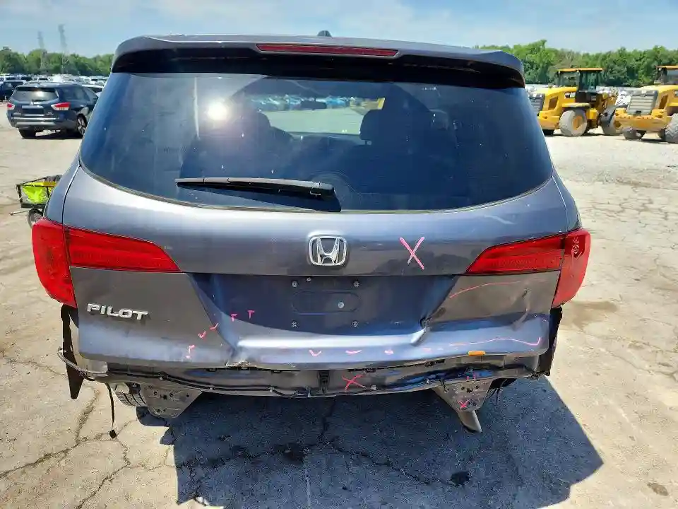5FNYF5H31JB015915 2018 HONDA PILOT-5