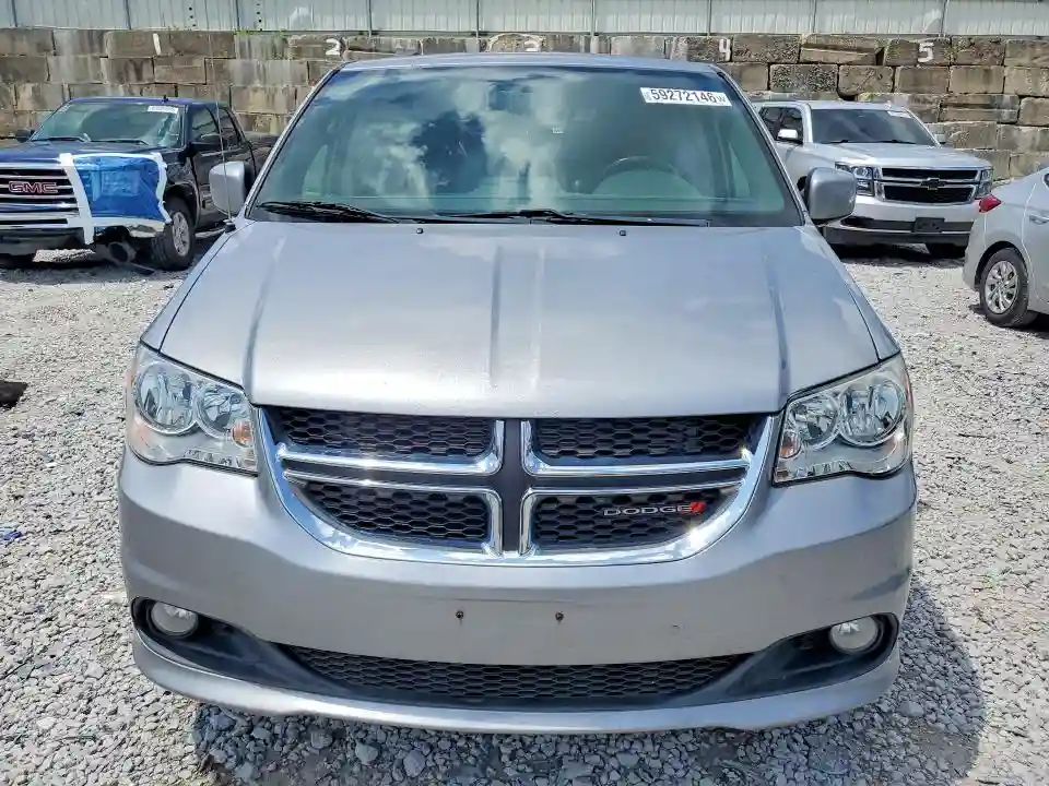 2C4RDGCGXHR800013 2017 DODGE CARAVAN-4