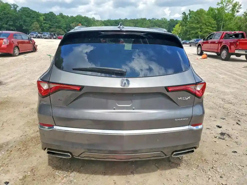 5J8YE1H88NL042105 2022 ACURA MDX-5