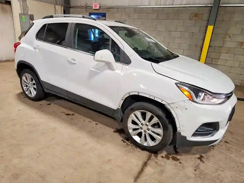 3GNCJRSB3LL196804 2020 CHEVROLET TRAX-3