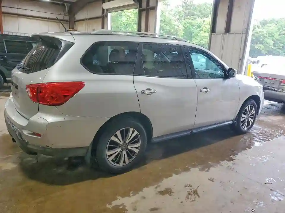 5N1DR2MNXHC606162 2017 NISSAN PATHFINDER-2