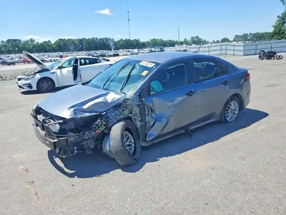 3KPA24AB8KE175452 2019 KIA RIO-0