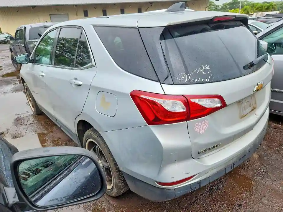 2GNAXJEV8J6246496 2018 CHEVROLET EQUINOX-1