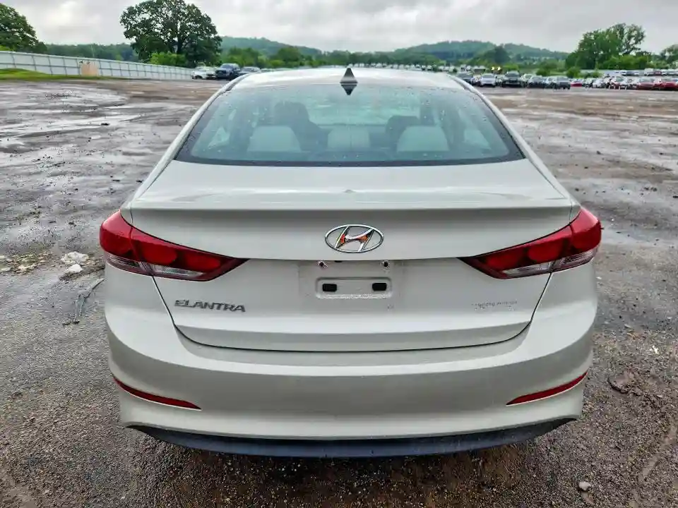 5NPD84LF4JH276462 2018 HYUNDAI ELANTRA-5