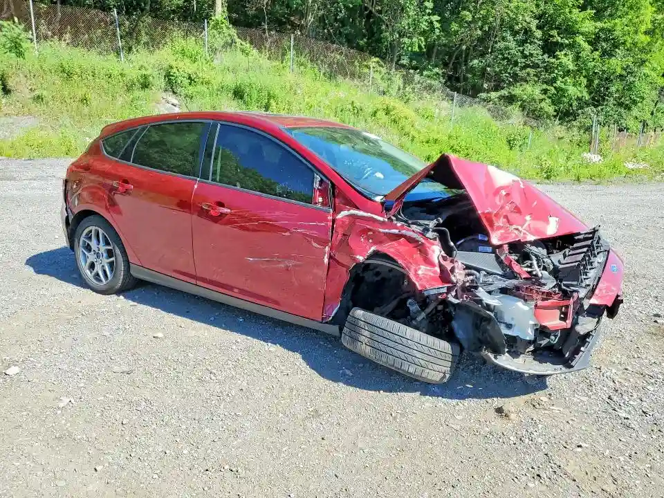 1FADP3K25FL365008 2015 FORD FOCUS-3