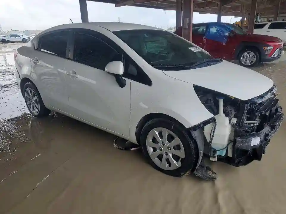 KNADM4A34G6638231 2016 KIA RIO-3