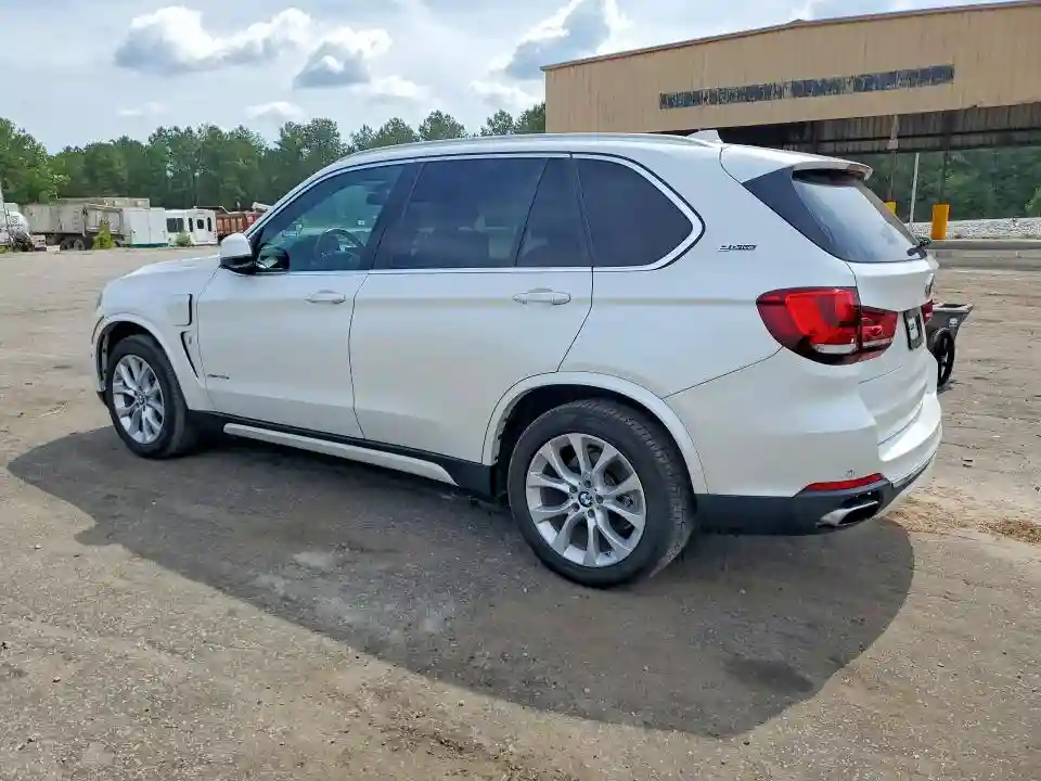 5UXKT0C56J0V98425 2018 BMW X5-1