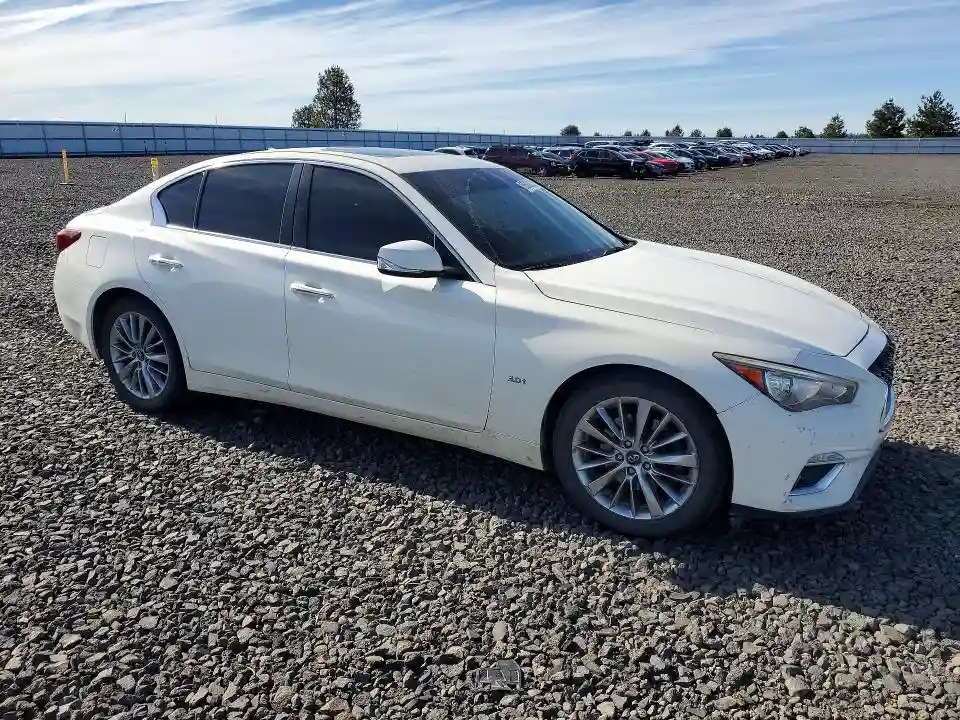 JN1EV7AR7JM441148 2018 INFINITI Q50-3