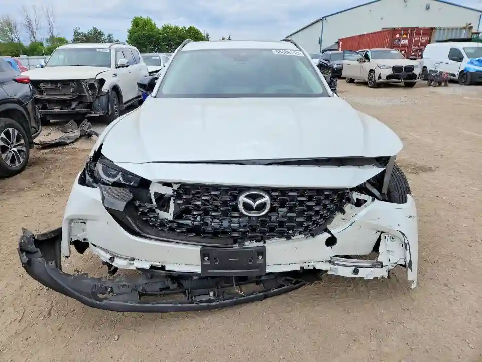 7MMVABDY4PN104809 2023 MAZDA CX-50-4