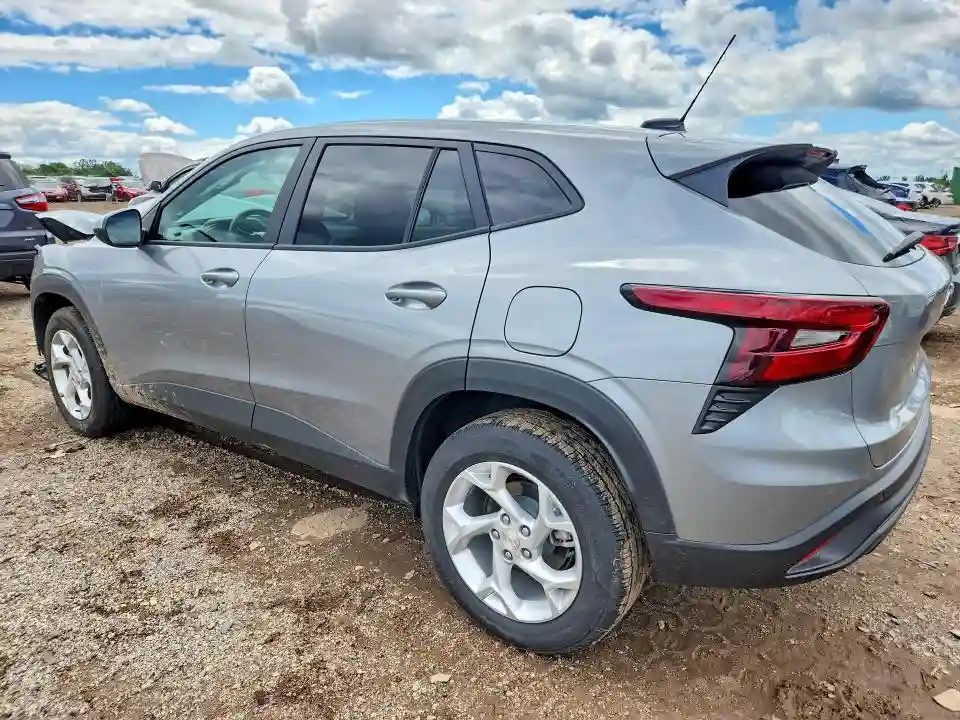 KL77LFEP8TC029342 2026 CHEVROLET TRAX-1
