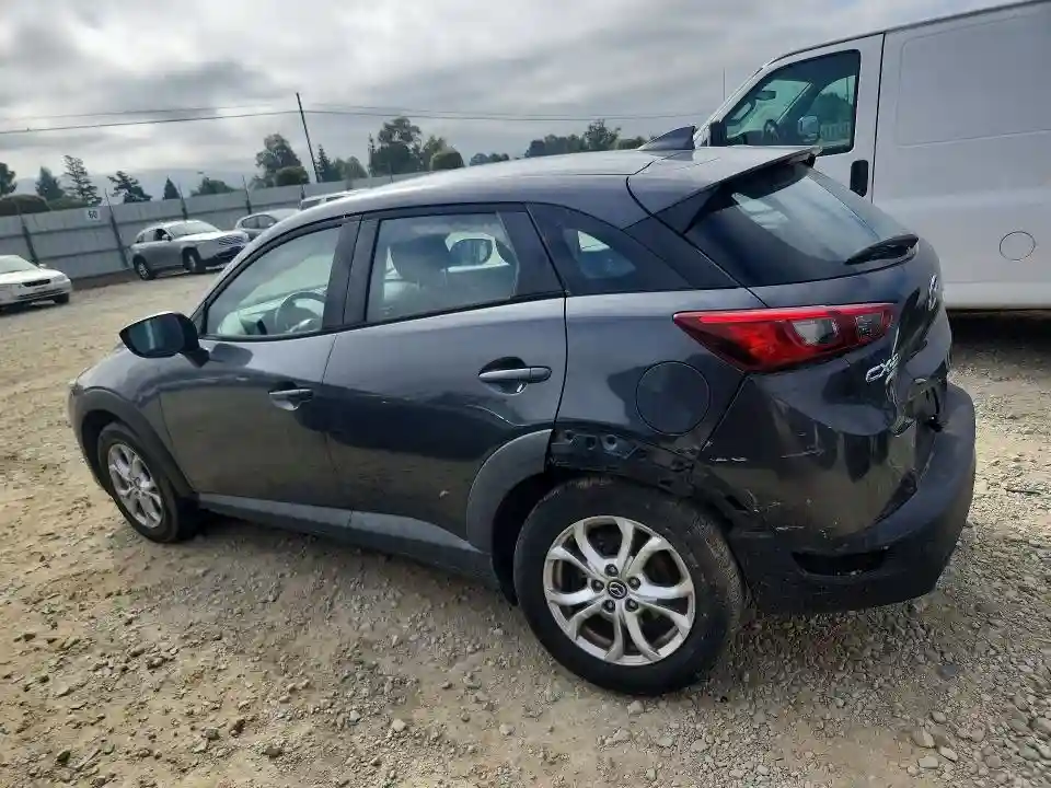 JM1DKFB72G0136374 2016 MAZDA CX-3-1