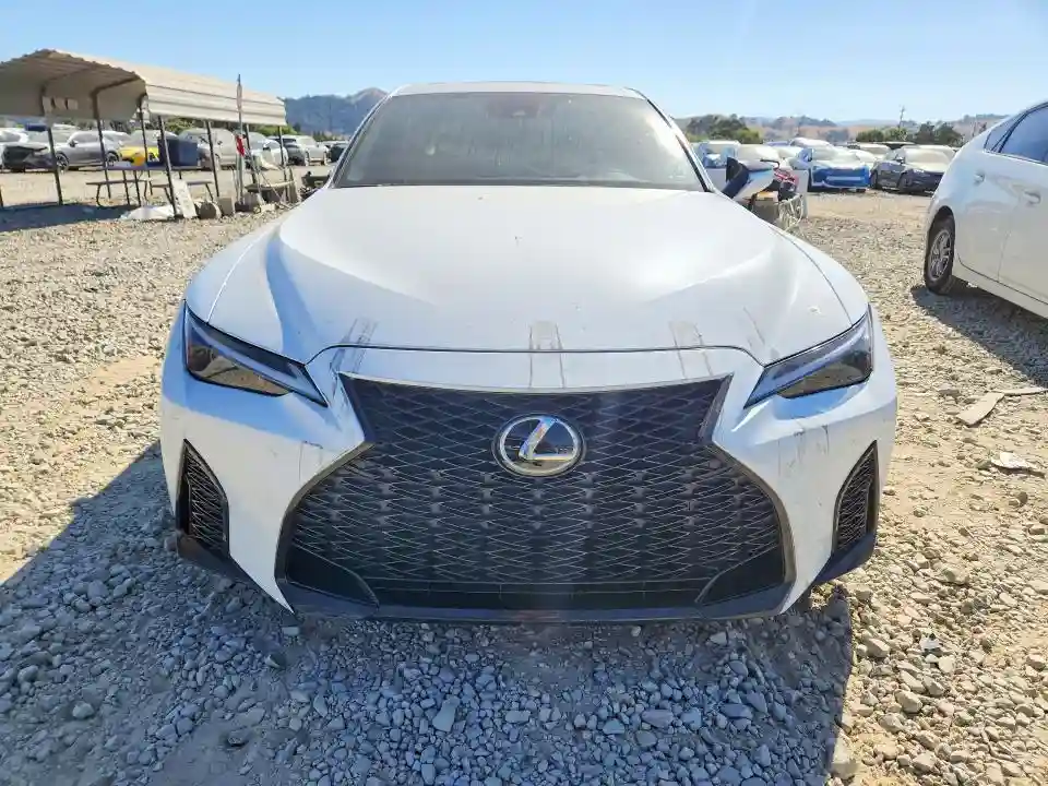 JTHGZ1B26N5052203 2022 LEXUS IS-4
