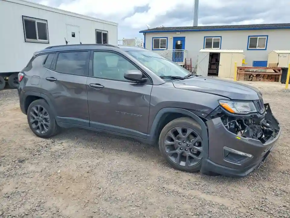 3C4NJCEB3MT545729 2021 JEEP COMPASS-3