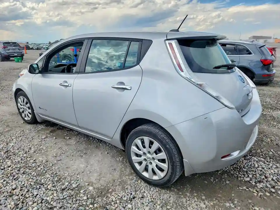 1N4AZ0CP4FC334824 2015 NISSAN LEAF-1