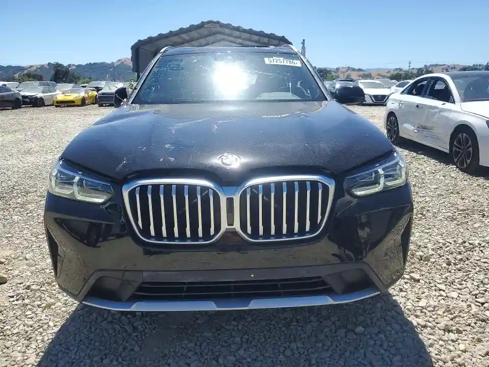 5UX53DP00P9R90372 2023 BMW X3-4
