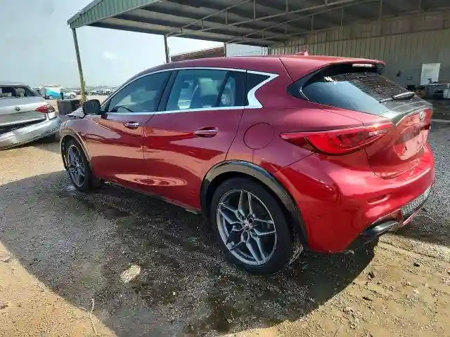 SJKCH5CP1JA057277 2018 INFINITI QX30-1