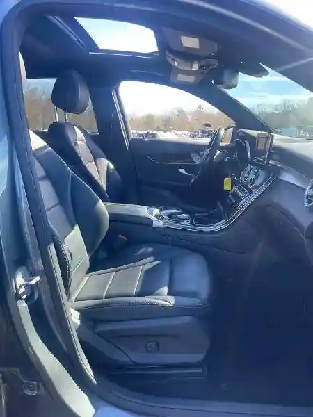 WDC0G4KB8HF128331 2017 MERCEDES-BENZ GLC-CLASS-4