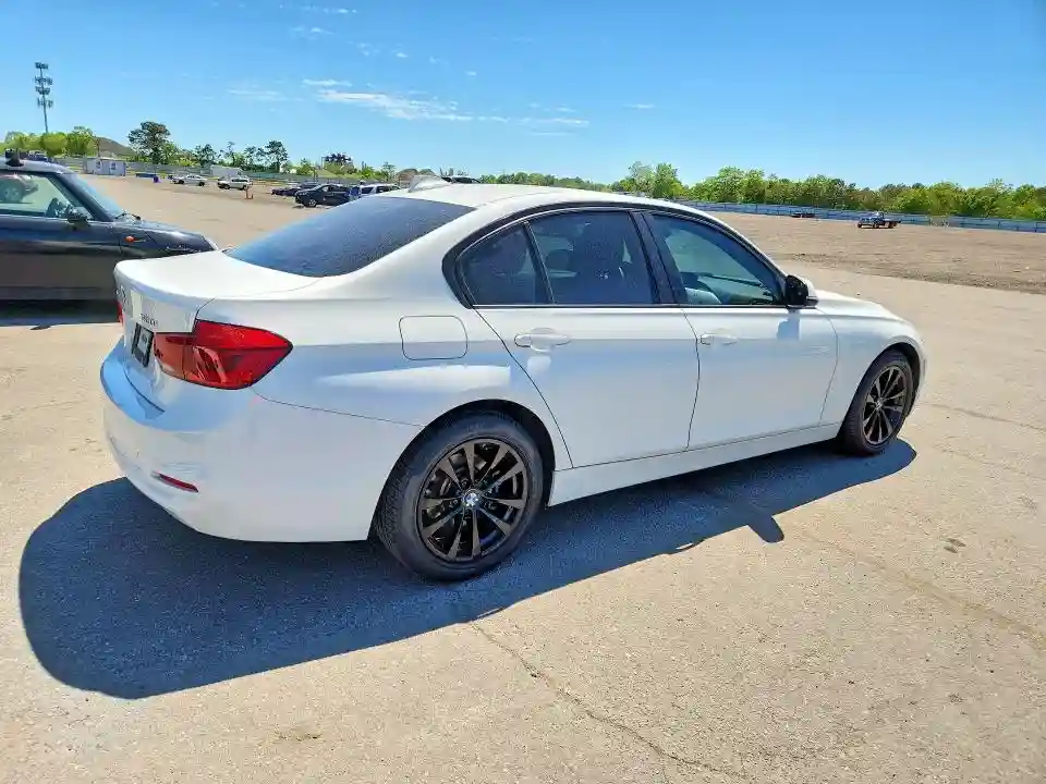 WBA8A3C59GK690254 2016 BMW 3 SERIES-2