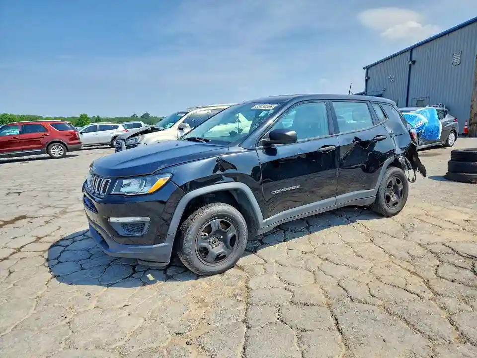 3C4NJDAB8JT100457 2018 JEEP COMPASS-0
