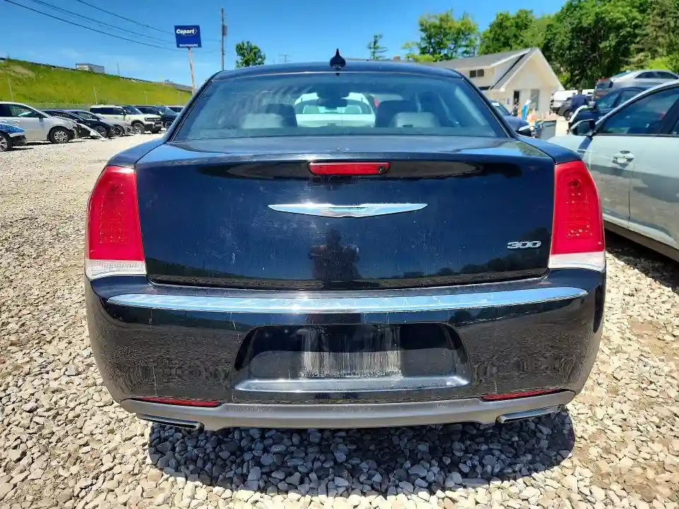 2C3CCAAG0FH882317 2015 CHRYSLER 300-5