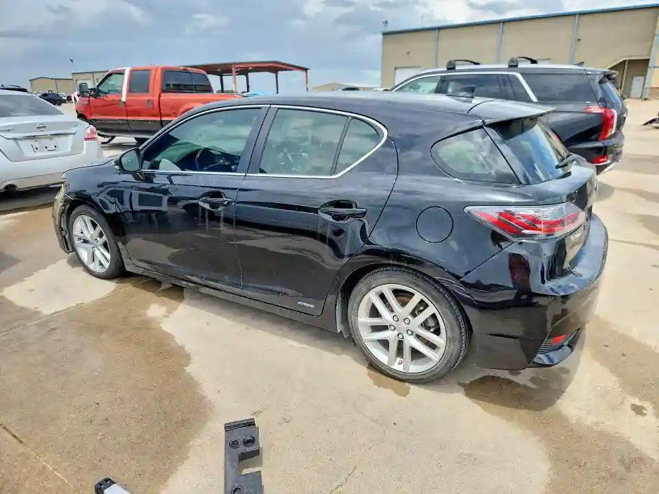 JTHKD5BHXF2250810 2015 LEXUS CT 200-1