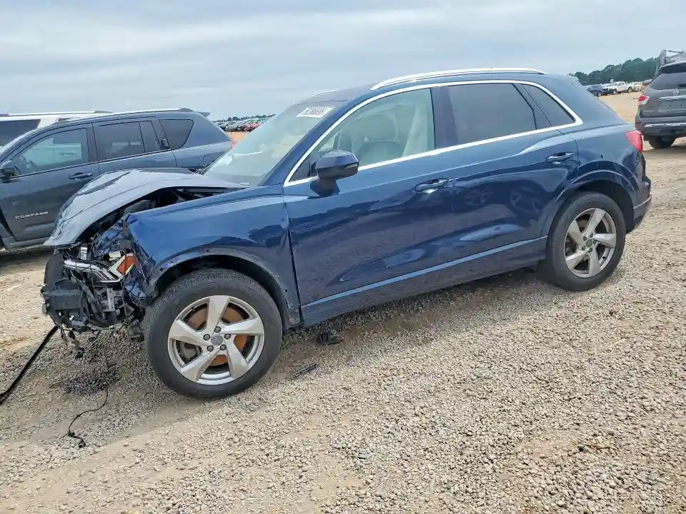WA1BECF34L1092543 2020 AUDI Q3-0