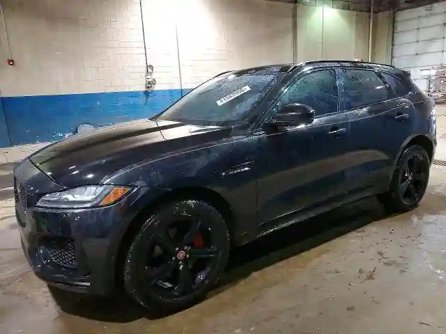 SADCM2BVXHA088233 2017 JAGUAR F-PACE-0