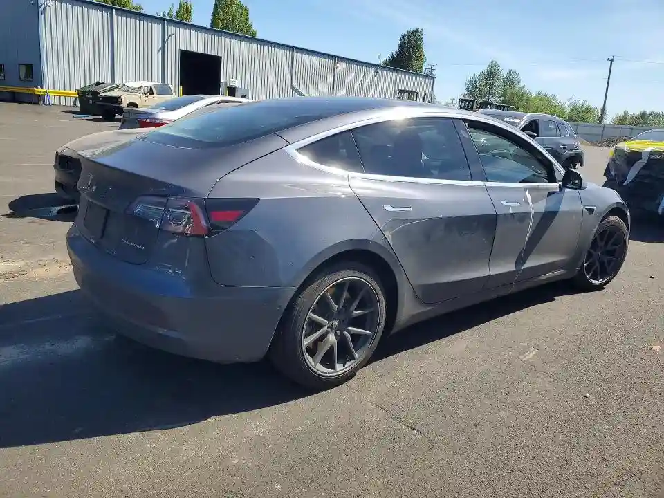 5YJ3E1EB3KF210482 2019 TESLA MODEL 3-2