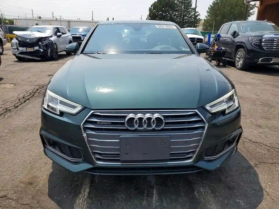 WAUFNAF45JN008219 2018 AUDI A4-4