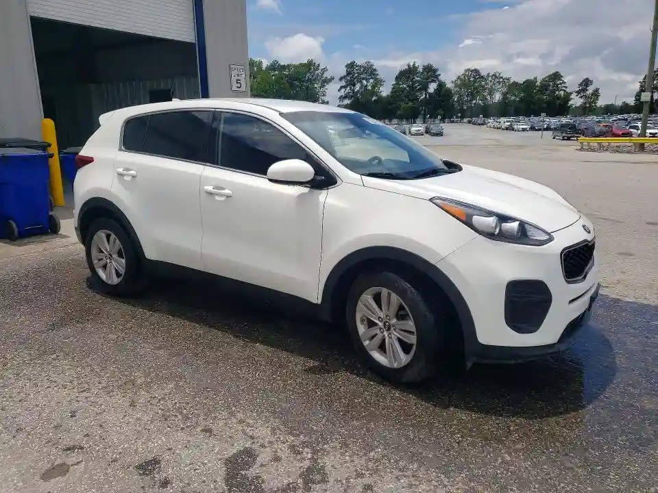 KNDPM3AC9J7443835 2018 KIA SPORTAGE-3