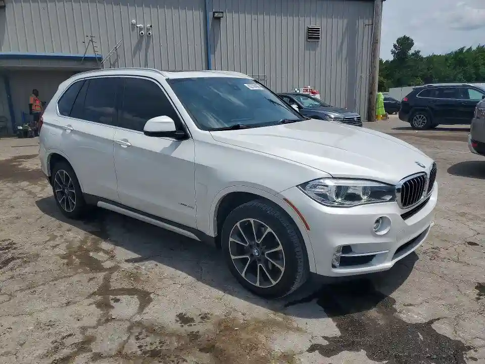 5UXKR2C53H0U19407 2017 BMW X5-3