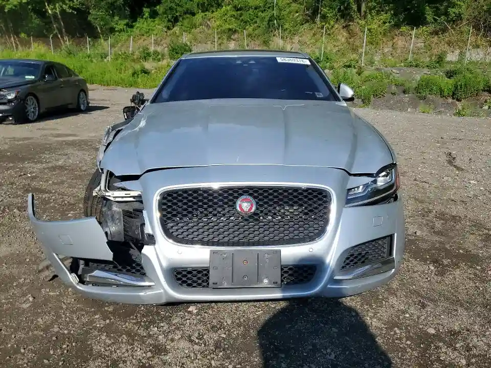 SAJBK4BV8GCY20386 2016 JAGUAR XF-4