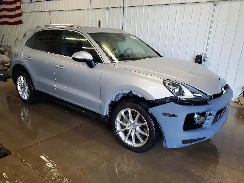 WP1AB2AY7KDA62942 2019 PORSCHE CAYENNE-3