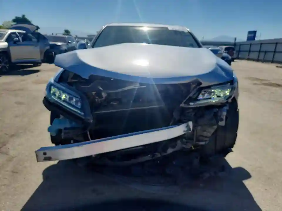 5J8TB3H38JL011384 2018 ACURA RDX-4