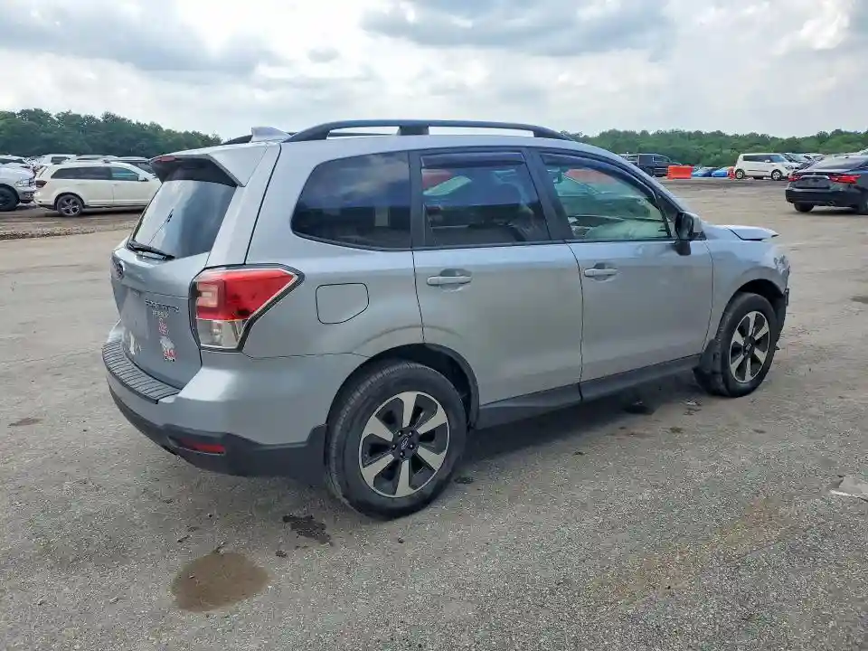 JF2SJAEC5HH409351 2017 SUBARU FORESTER-2