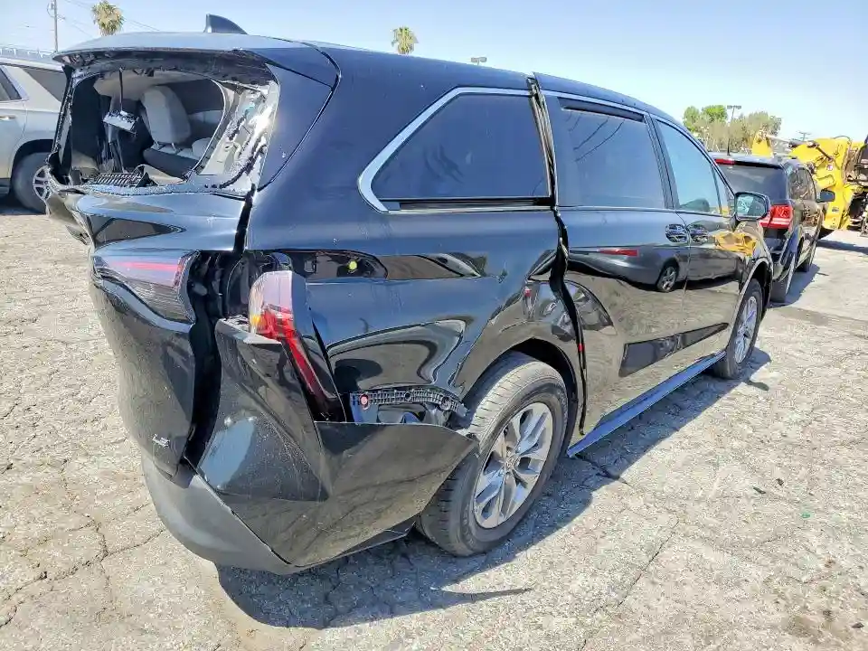 5TDKRKEC2SS240227 2025 TOYOTA SIENNA-2