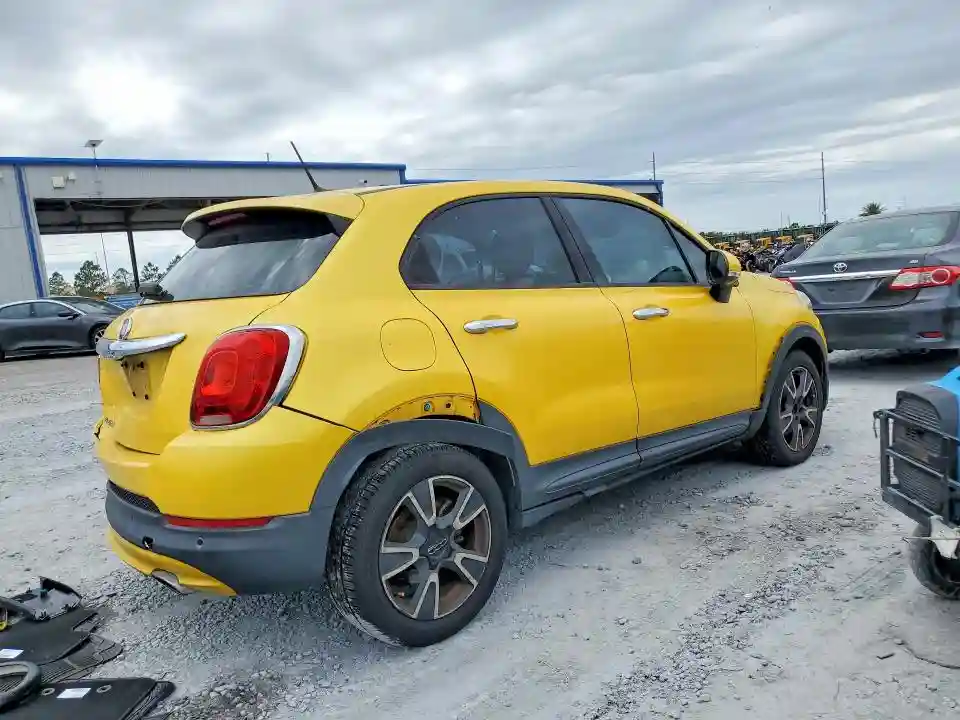 ZFBCFXAB4HP602474 2017 FIAT 500-2
