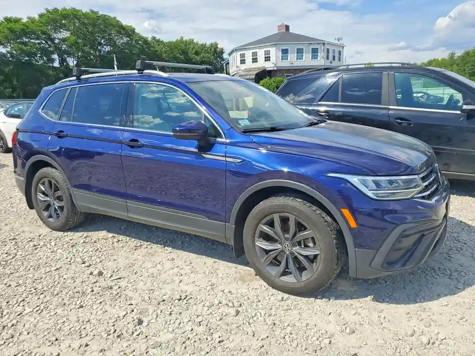 3VVMB7AX1RM009060 2024 VOLKSWAGEN TIGUAN-3