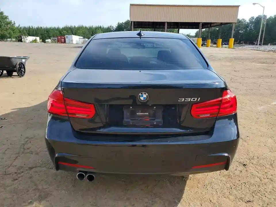 WBA8B9G50JNU98382 2018 BMW 3 SERIES-5