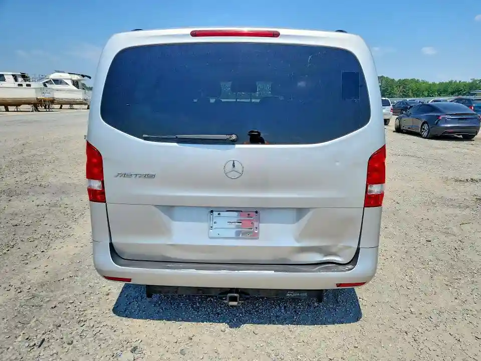 WD4PG2EE7G3130852 2016 MERCEDES-BENZ METRIS-5