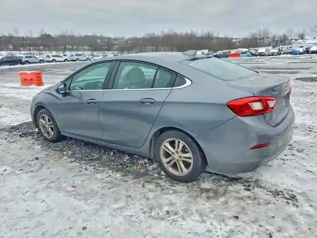 1G1BE5SM4J7142571 2018 CHEVROLET CRUZE-1