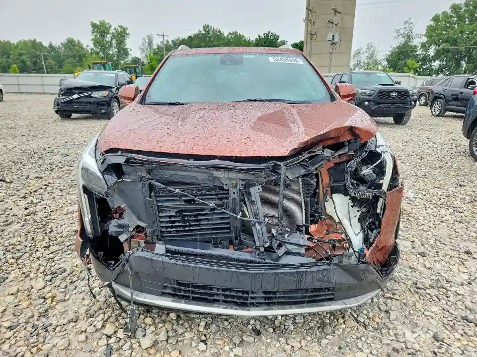1GYFZDR49KF130768 2019 CADILLAC XT4-4