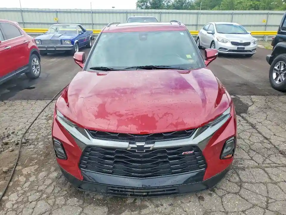 3GNKBERS3KS687756 2019 CHEVROLET BLAZER-4