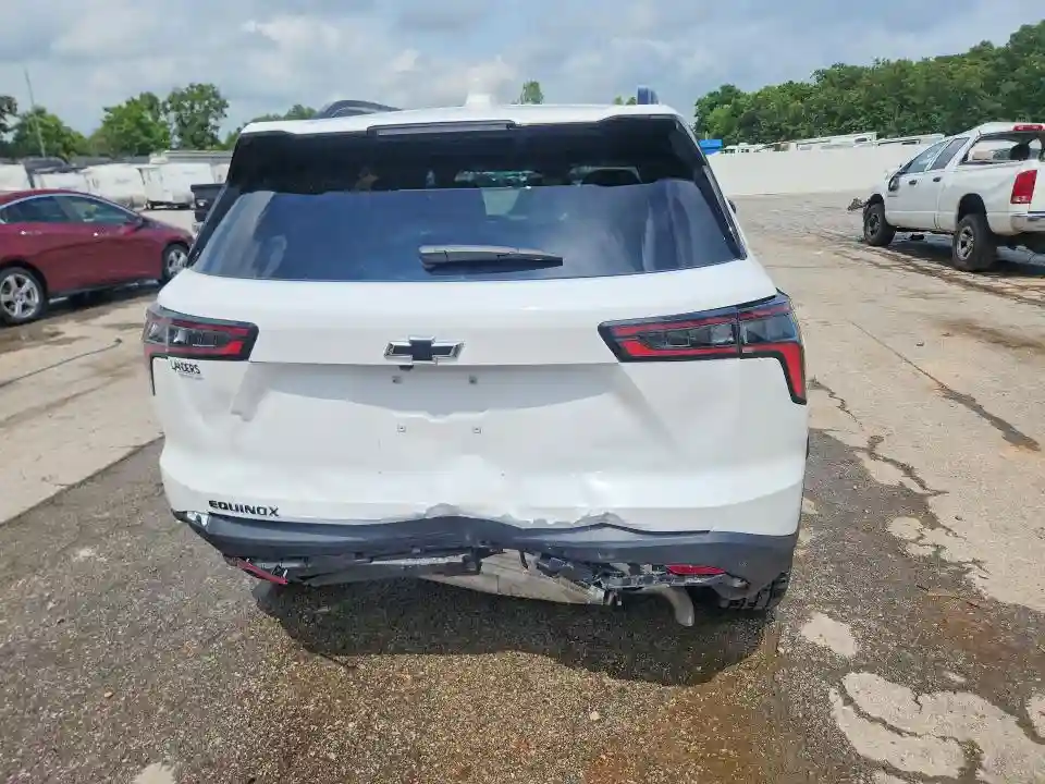 3GNAXHEG8TL247463 2026 CHEVROLET EQUINOX-5