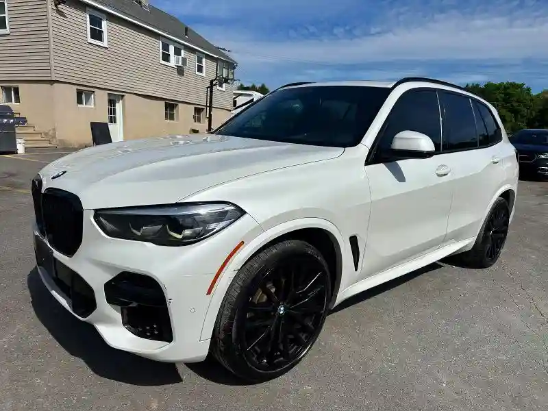 5UXCR4C03N9K04928 2022 BMW X5-0