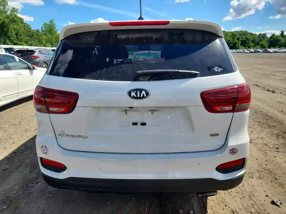 5XYPGDA3XKG510492 2019 KIA SORENTO-5