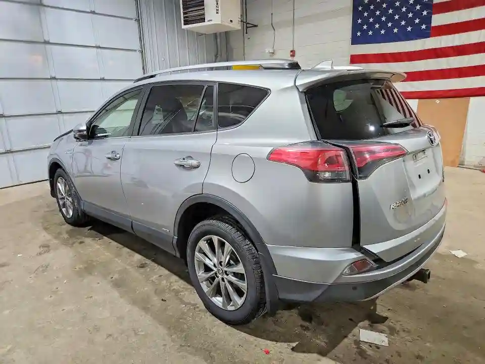 JTMDJREV4JD184960 2018 TOYOTA RAV4-1