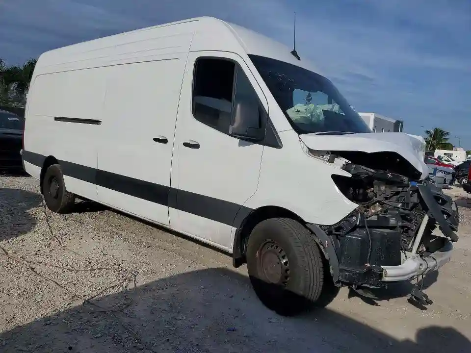 W1Y4KCHY2SP755728 2025 MERCEDES BENZ SPRINTER-3